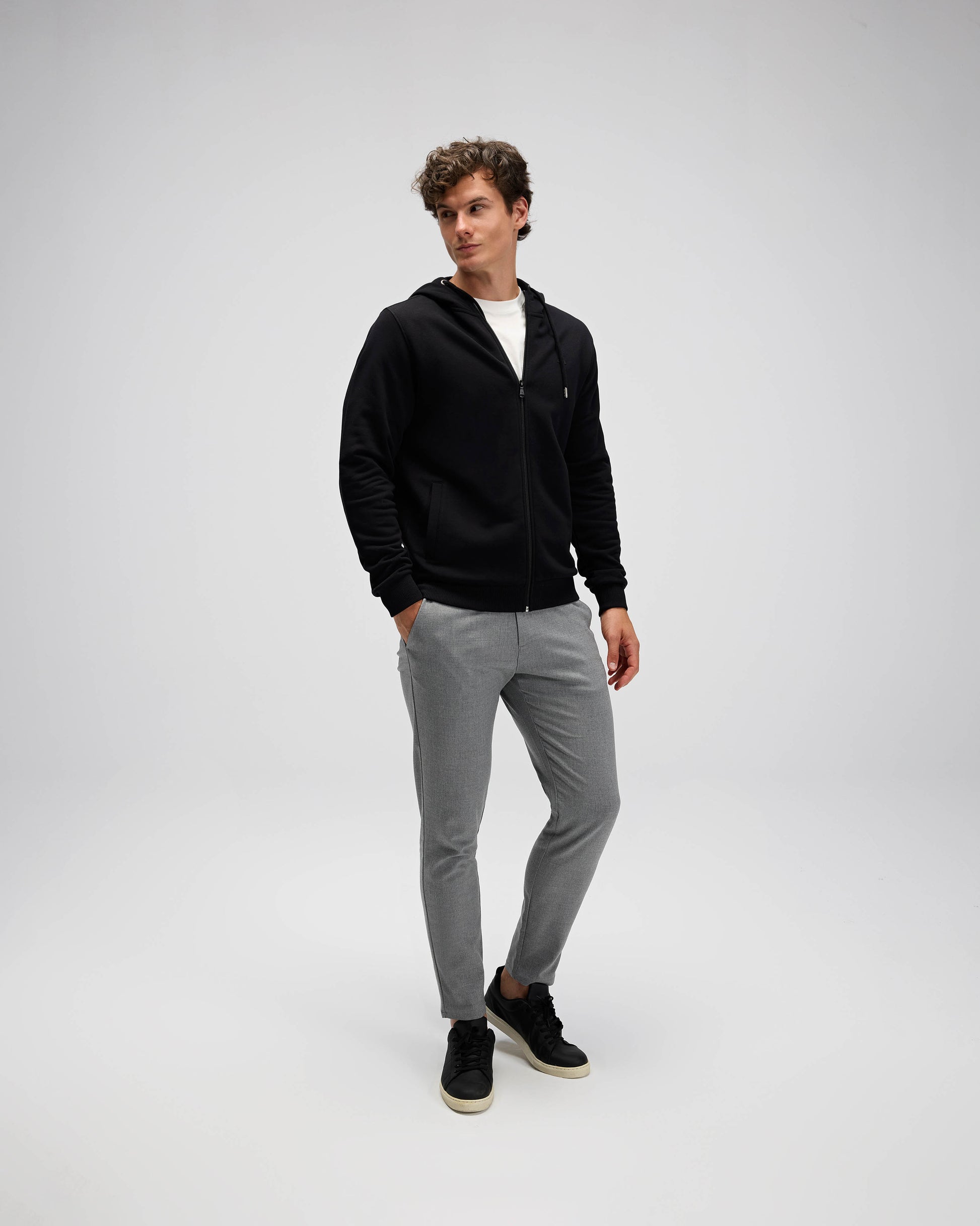 ELLESSE Erkek Siyah Kapüşonlu Sweat EM555BK