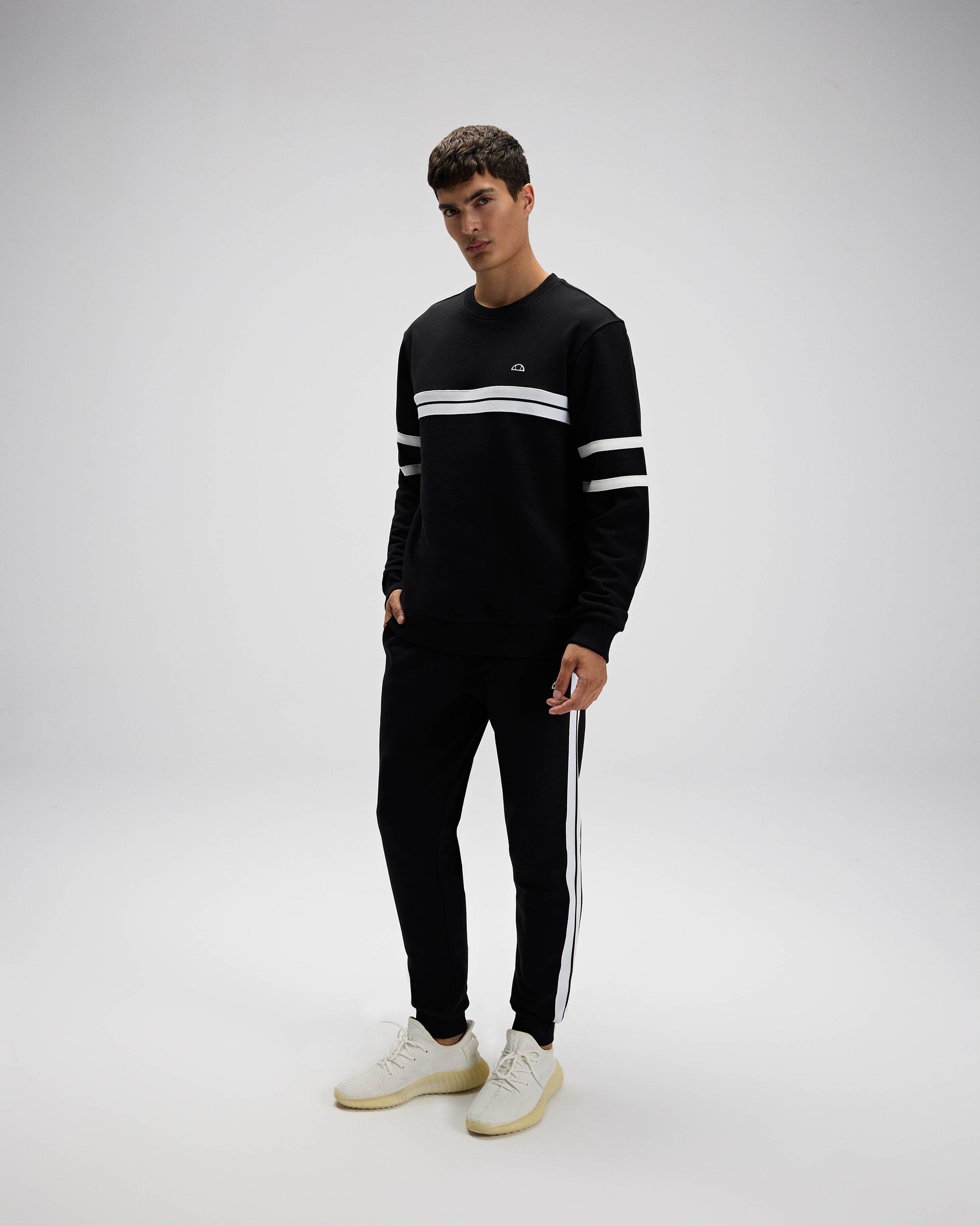 ELLESSE Erkek Siyah Sweatshirt EM618BK