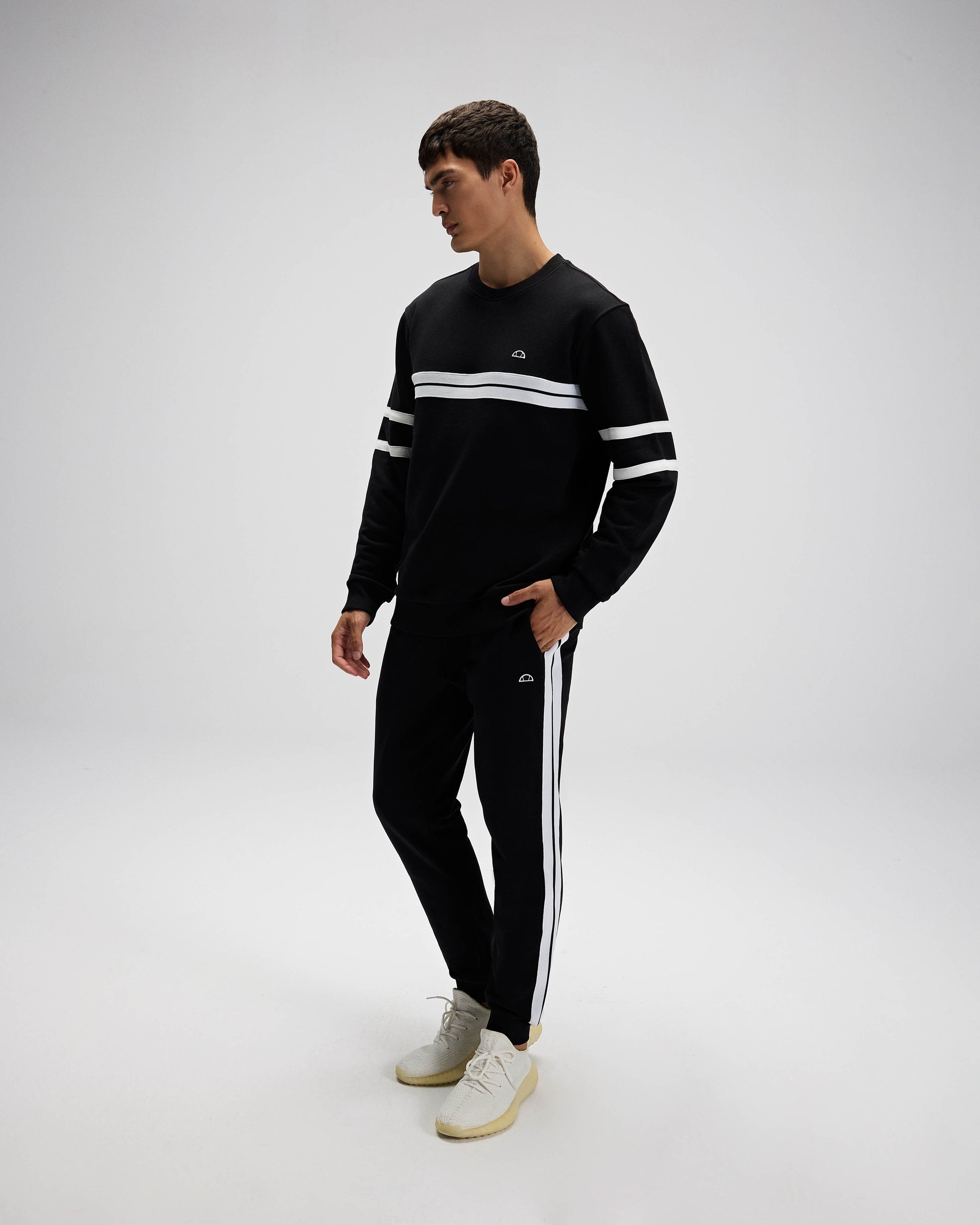 ELLESSE Erkek Siyah Sweatshirt EM618BK