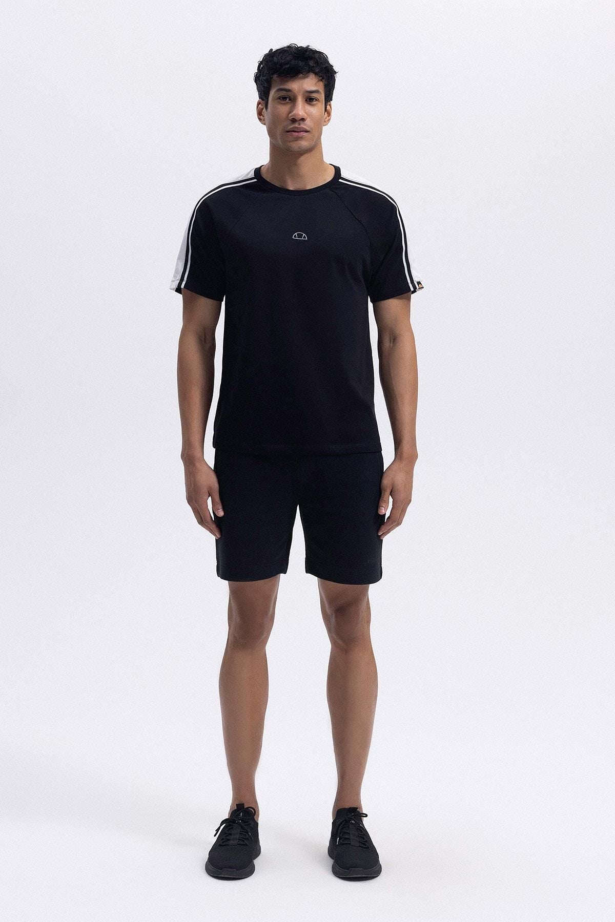 Ellesse Erkek Siyah Tişört EM364