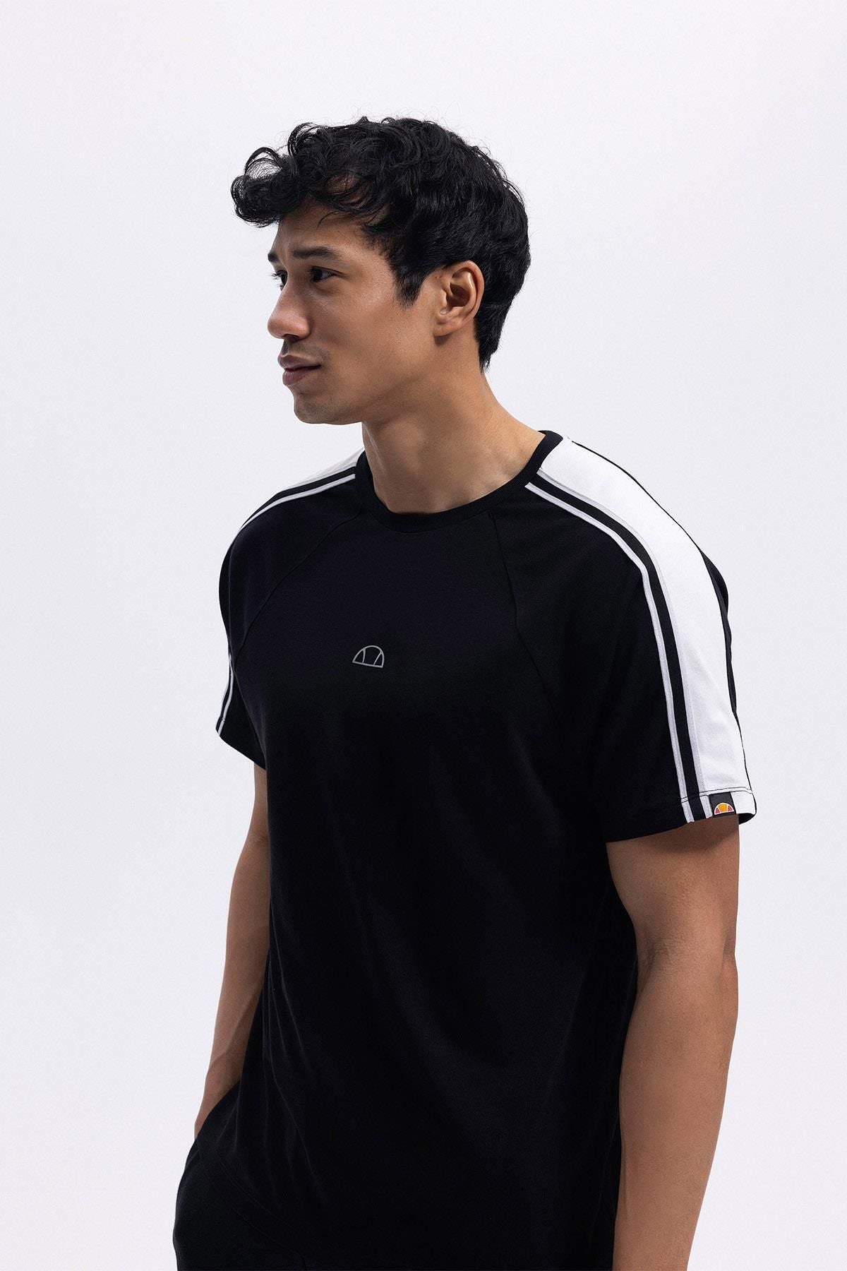 Ellesse Erkek Siyah Tişört EM364