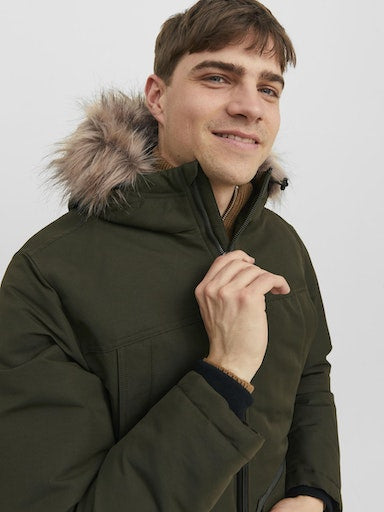 Jack Jones Erkek Kapüşonlu Outdoor Parka  Yeşil  Mont 12235858Y