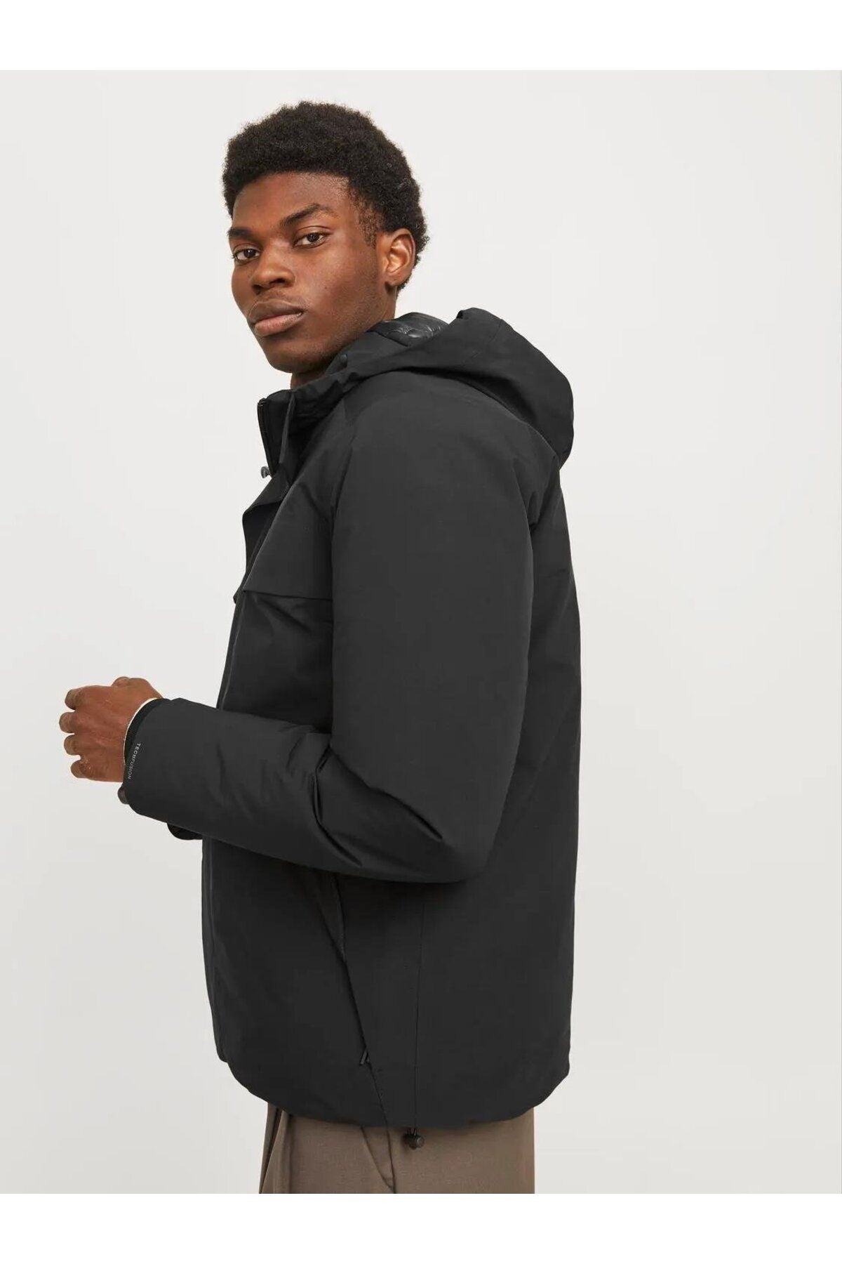 Jack Jones Erkek  Su Geçirmez Softshell Kapüşonlu Siyah  Mont 12259457S