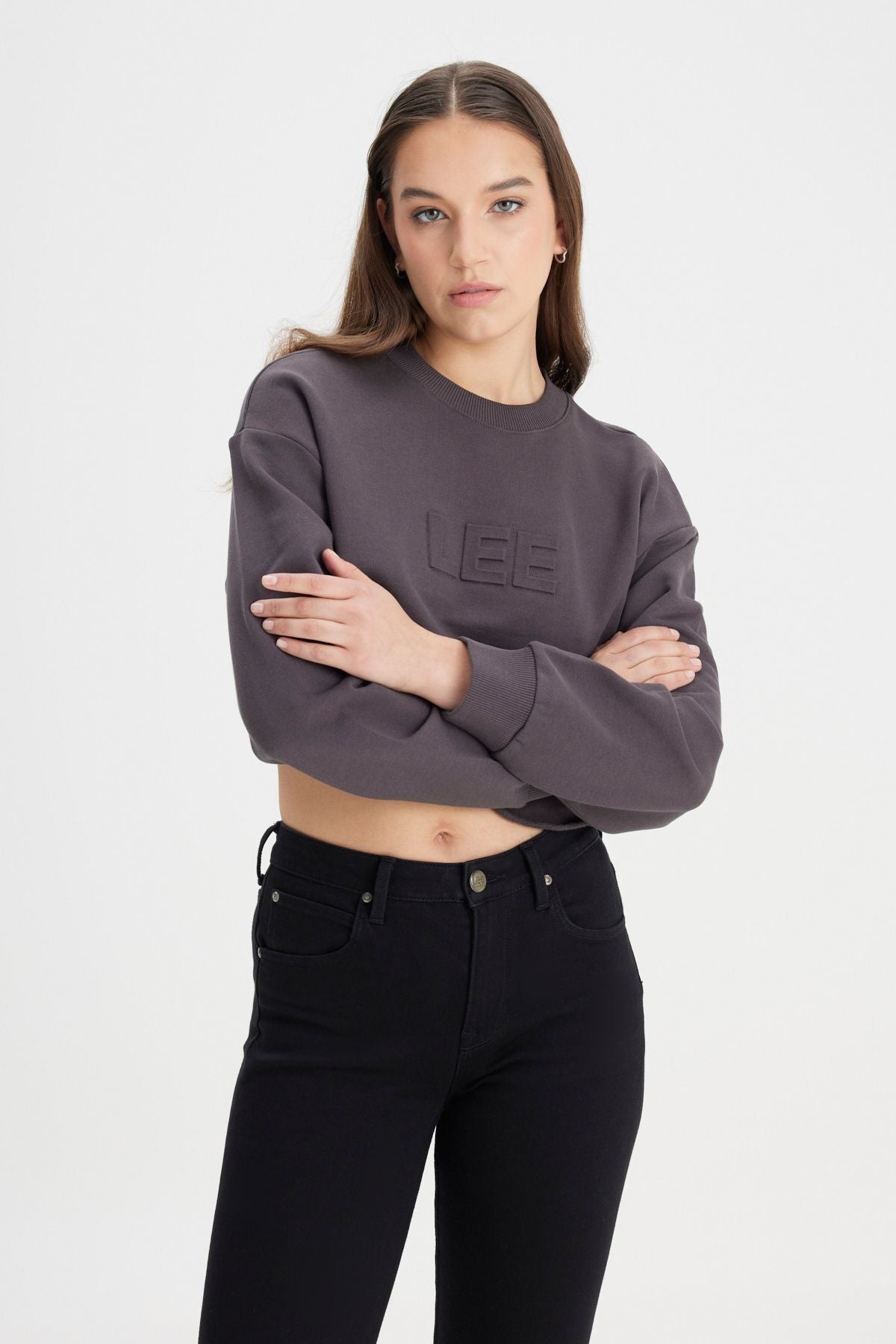 Riders by Lee  Kadın Regular Fit Normal Kesim Bisiklet Yaka %100 Pamuk  Antrasit Crop Sweatshirt L241261ONA