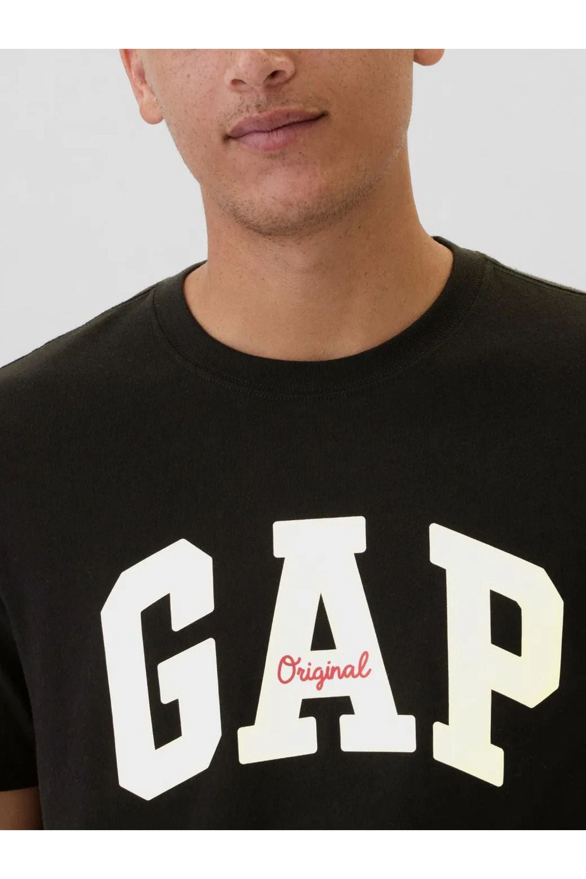 GAP Erkek Siyah Tişört 542246003