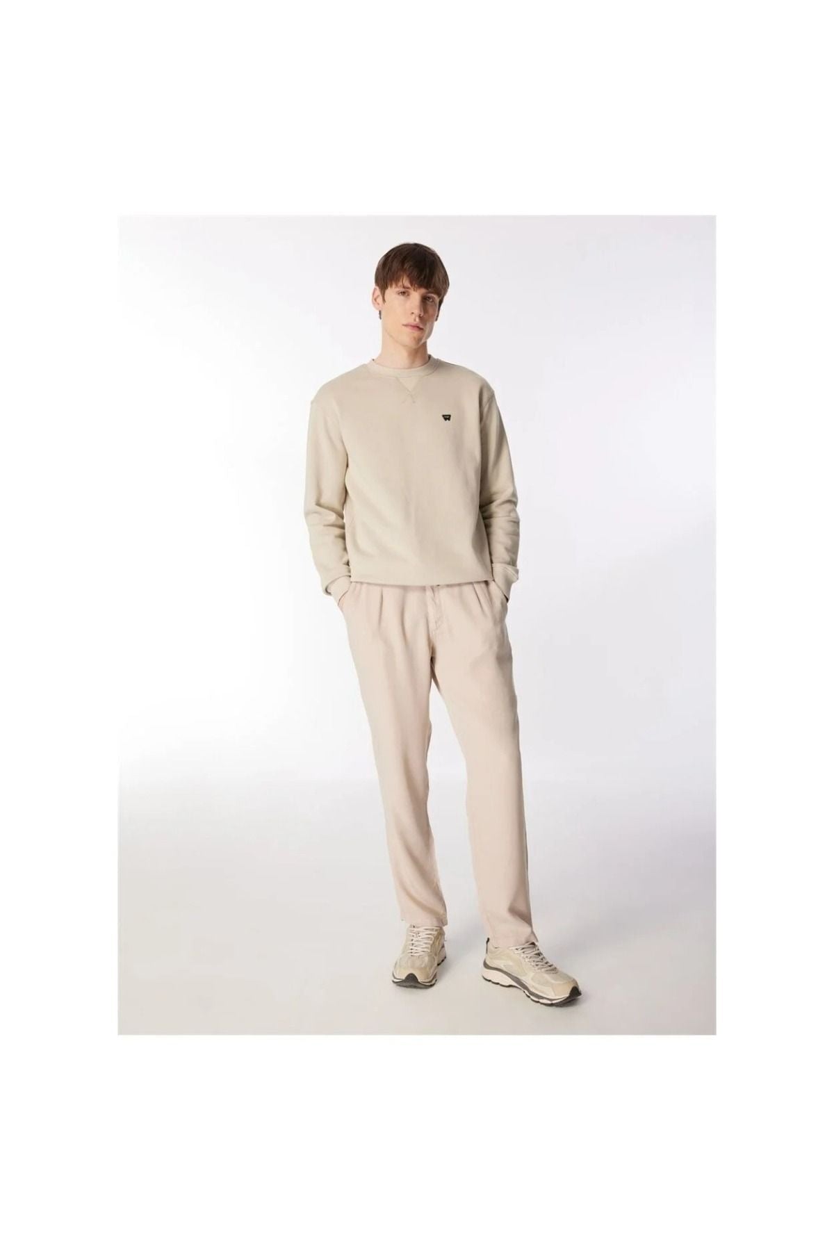 Wrangler Erkek Chino Bej Pantolon W221266013